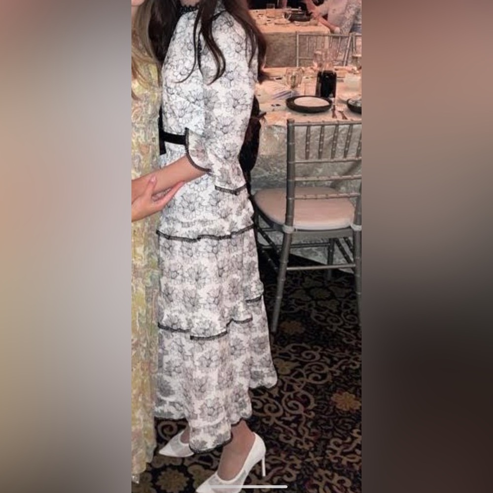 Beautiful disinter Monique inspired midi dress